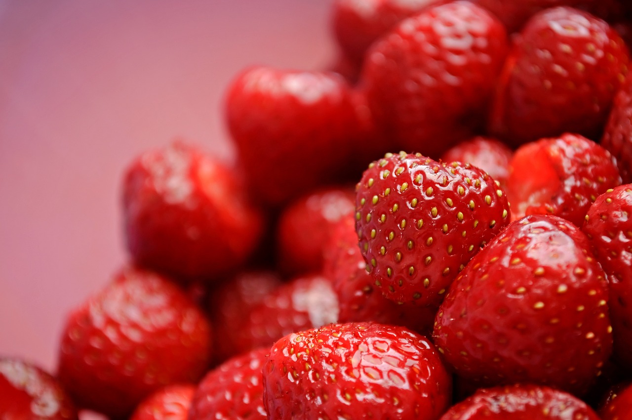 Spotlight on Strawberries: Coeur à la Crème
