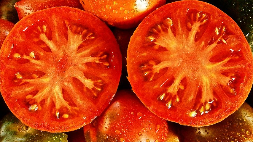 Spotlight on Tomatoes: Pan-Fried Halibut with Tomato-Olive Vinaigrette